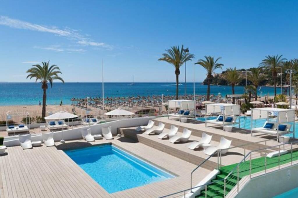 Apartment Modern Penthouse Beach Front Apartment *